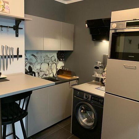Ingress Appartement Bytom Buitenkant foto