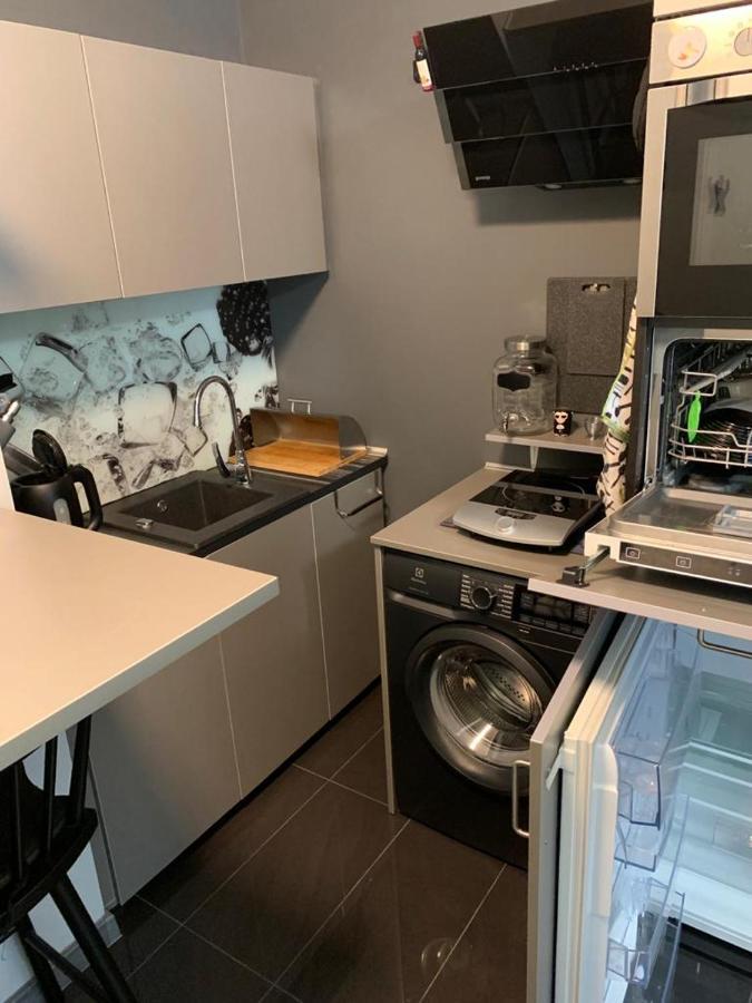 Ingress Appartement Bytom Buitenkant foto
